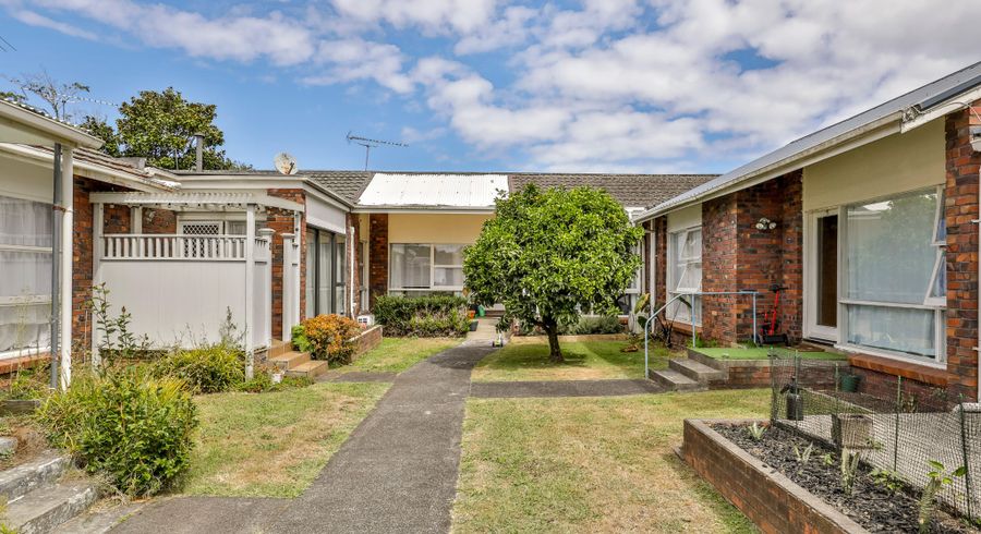  at 3/20 Domett Avenue, Epsom, Auckland