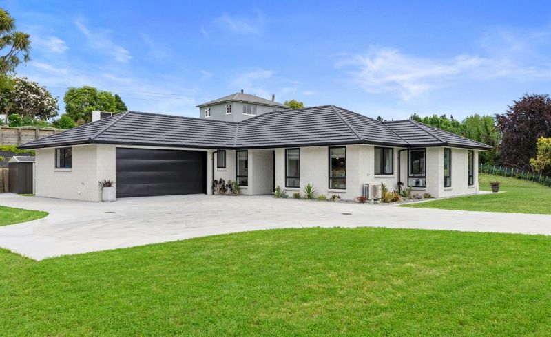  at 23 Panorama Drive, Welcome Bay, Tauranga