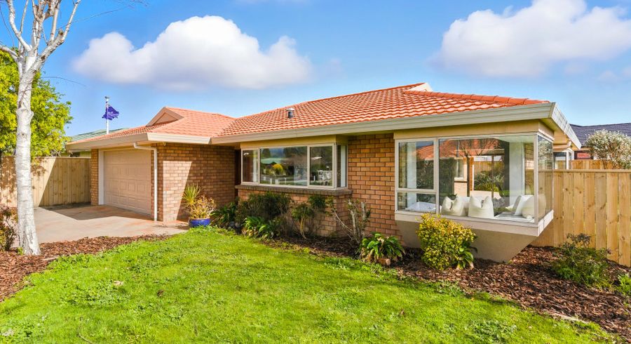  at 2 Leigh Place, Paraparaumu Beach, Kapiti Coast, Wellington