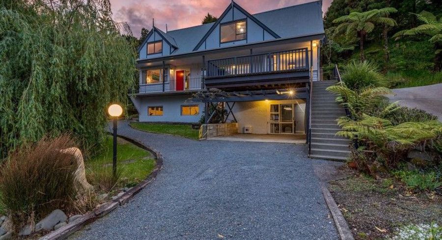  at 24 Jocelyn Crescent, Pinehaven, Upper Hutt