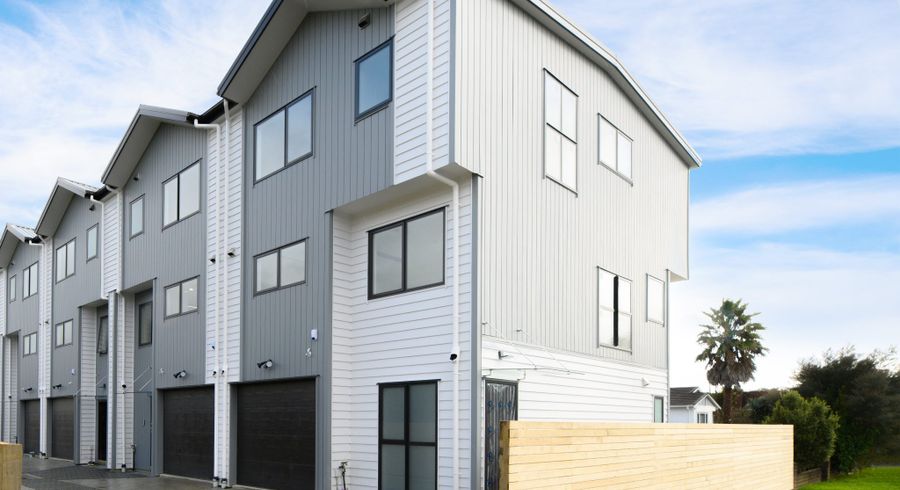  at 1/7 Ranui Station Road, Ranui, Auckland
