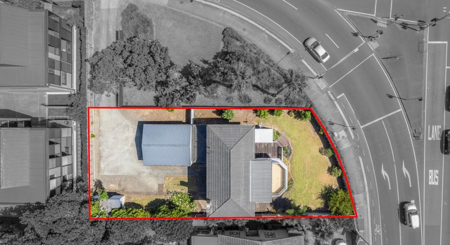  at 411 Lake Road, Takapuna, Auckland
