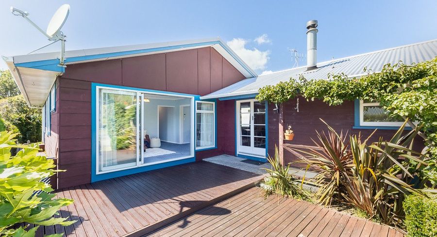  at 8 Rata Road, Raumati Beach, Kapiti Coast, Wellington