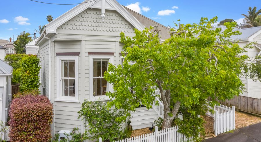  at 17 Bayfield Road, Ponsonby, Auckland