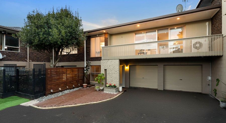  at 2/43 Epsom Avenue, Epsom, Auckland