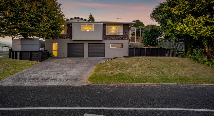  at 1 Cabot Place, Frankleigh Park, New Plymouth, Taranaki