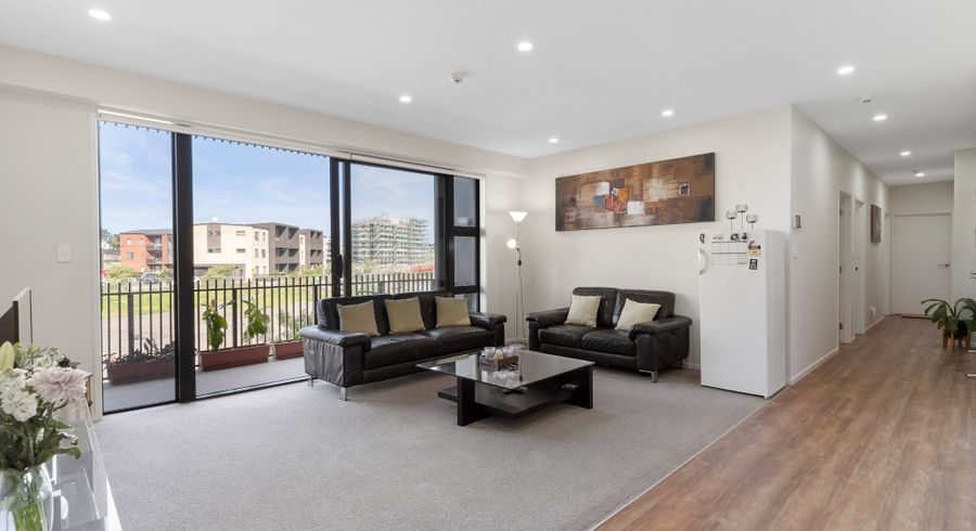  at 102/38C Fraser Avenue, Northcote, North Shore City, Auckland