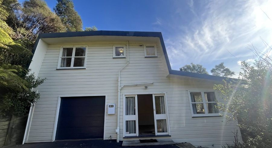  at 82 Moeraki Road, Maoribank, Upper Hutt, Wellington