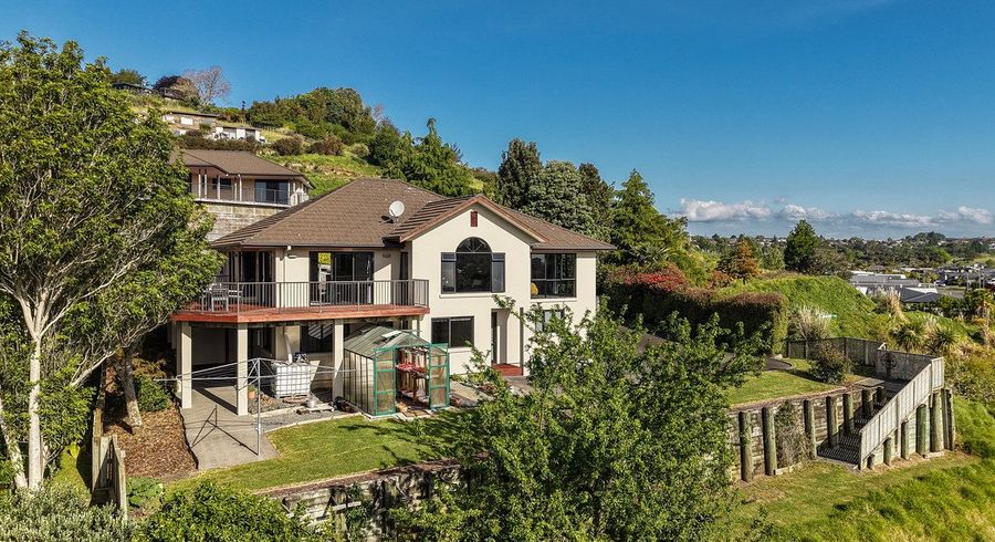  at 18 Waka Way, Bellevue, Tauranga, Bay Of Plenty