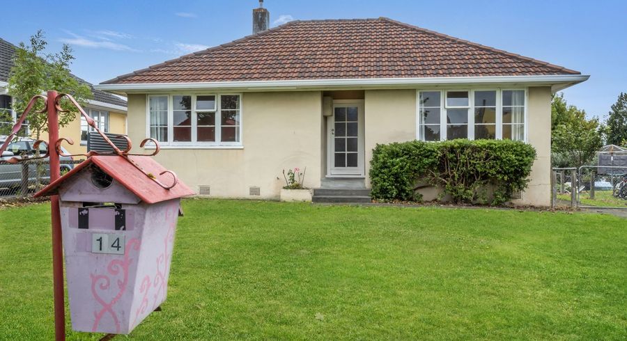  at 614 Featherston Street, Roslyn, Palmerston North, Manawatu / Whanganui