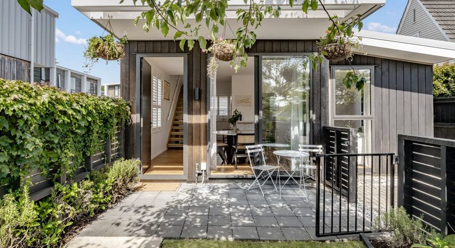  at 1/4 Glen Atkinson Street, Saint Heliers, Auckland City, Auckland