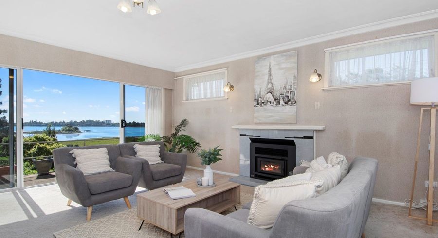  at 10 Beaufort Avenue, Brookfield, Tauranga