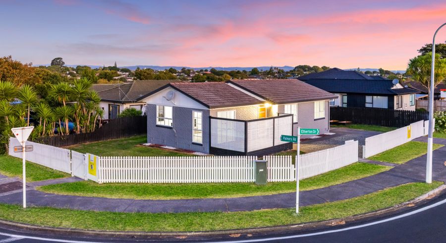  at 2/86 Palmers Road, Clendon Park, Auckland