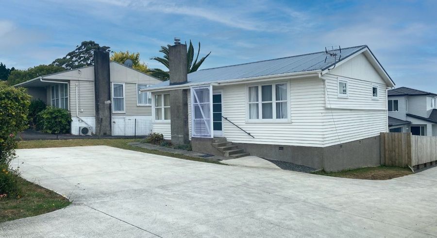  at 85 Albany Highway, Unsworth Heights, Auckland