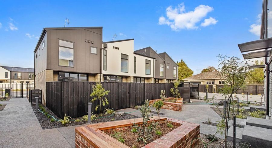  at 1/235 Cranford Street, St. Albans, Christchurch City, Canterbury