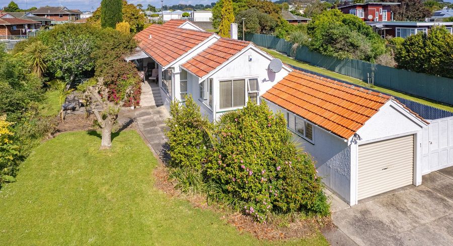  at 138 Anzac Parade, Whanganui East, Whanganui, Manawatu / Whanganui