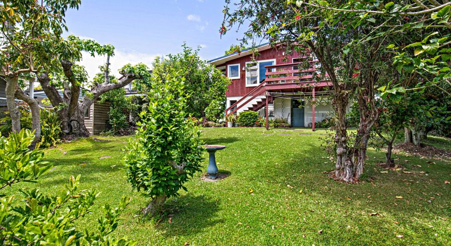  at 32 Rutherford Terrace, Meadowbank, Auckland City, Auckland
