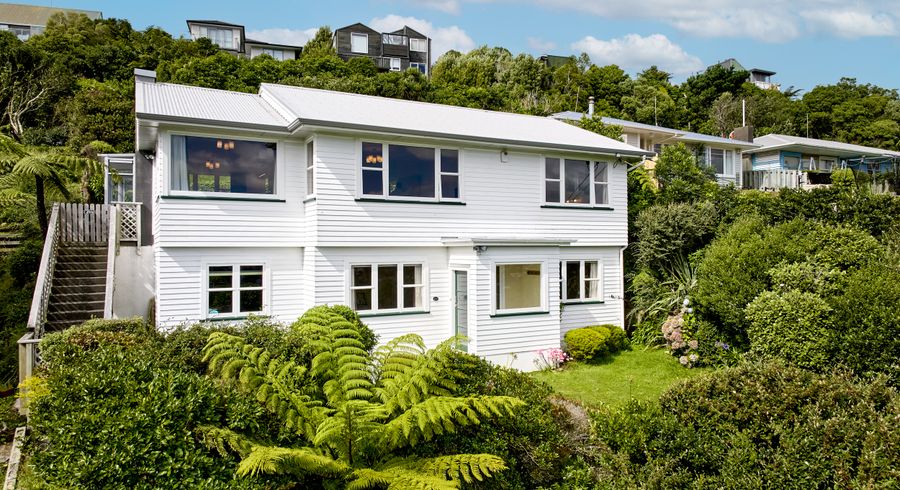  at 27 Bedford Street, Northland, Wellington