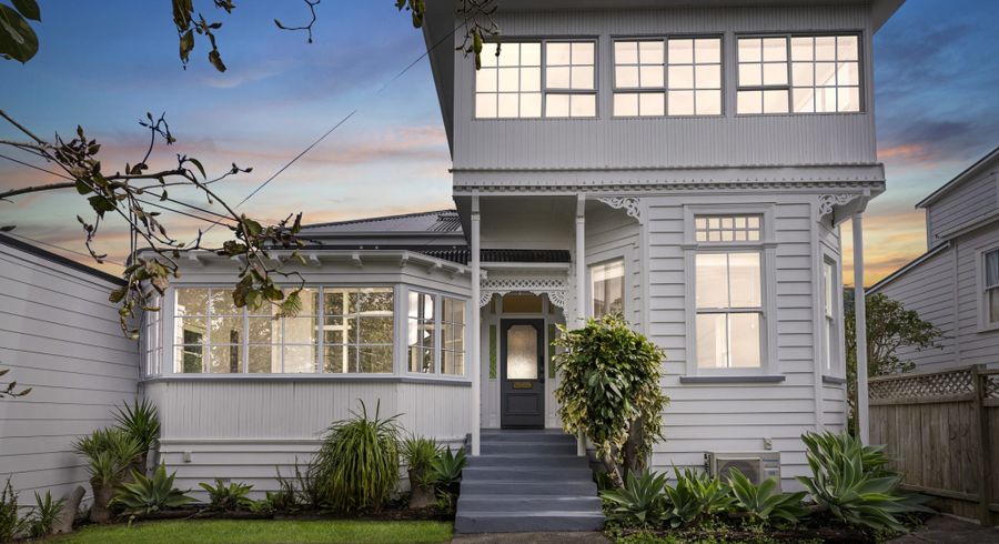  at 1/30 Princes Street, Northcote Point, North Shore City, Auckland