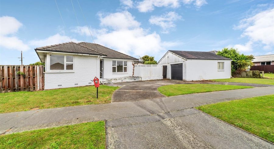  at 35 Vardon Crescent, Shirley, Christchurch City, Canterbury