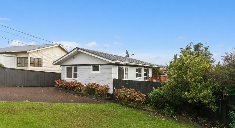  at 73 Rosier Road, Glen Eden, Waitakere City, Auckland