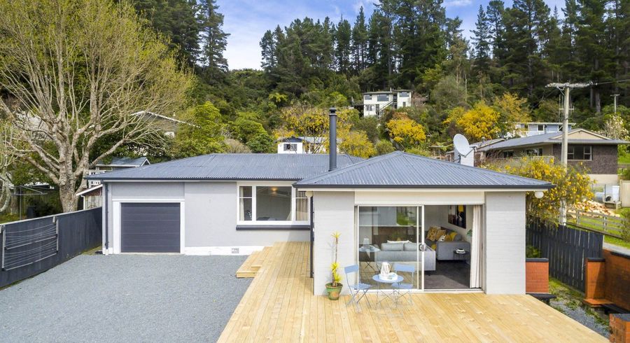  at 214 Plateau Road, Te Marua, Upper Hutt