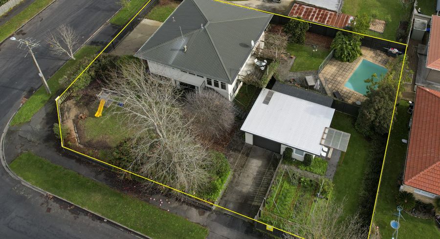  at 103 Cook Street, Hamilton East, Hamilton