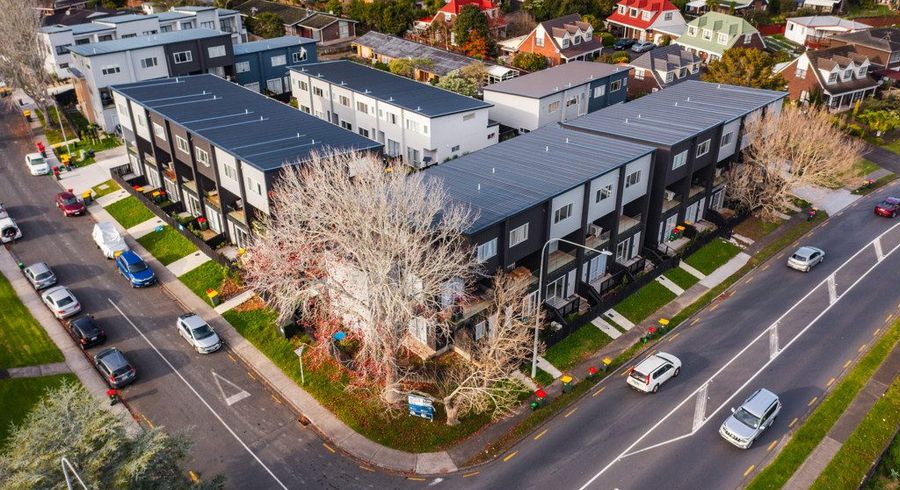  at 55A Edmonton road, Te Atatu South, Waitakere City, Auckland