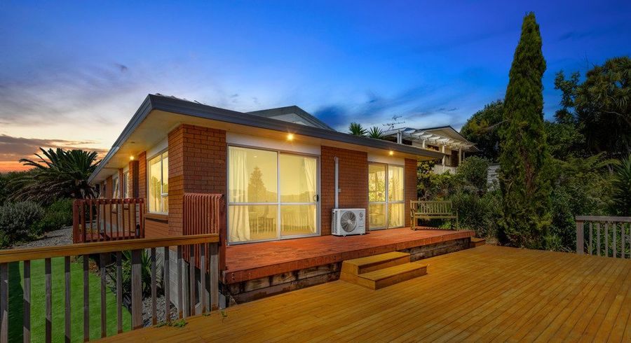  at 35E Edmonton Road, Henderson, Auckland