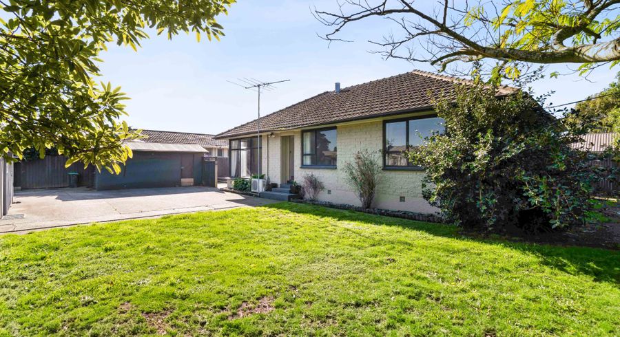  at 2a Skerten Avenue, Hornby, Christchurch City, Canterbury