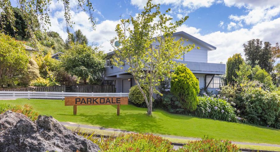  at 2 Parkdale Drive, Aramoho, Whanganui