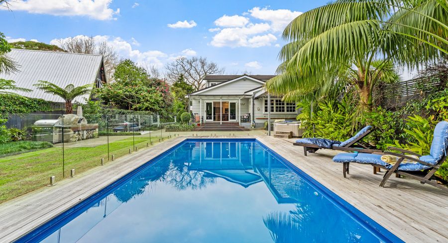  at 36 Glengarry Avenue, Manly, Rodney, Auckland