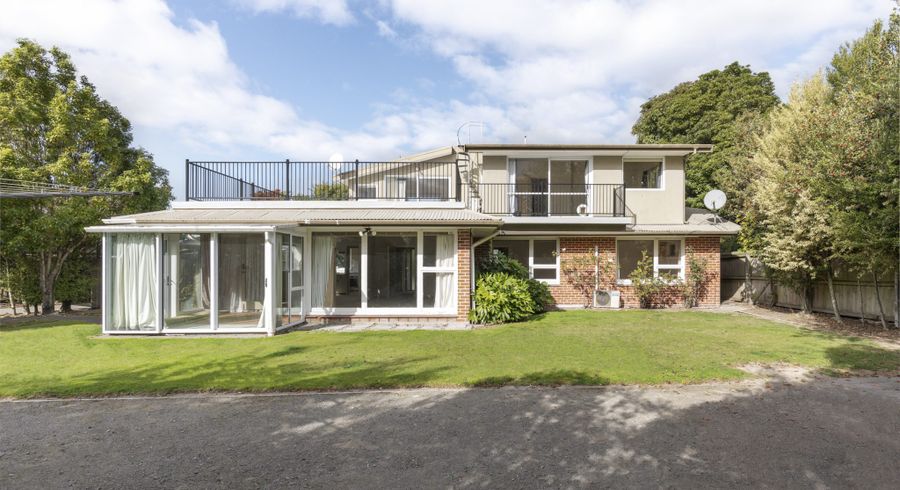  at 28 Hadlow Place, Burnside, Christchurch