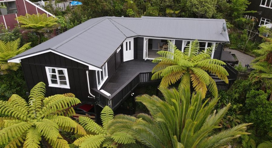  at 76 Wyndham Road, Pinehaven, Upper Hutt, Wellington