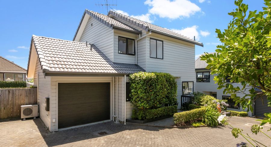  at 2/7 Walmsley Road, St Heliers, Auckland