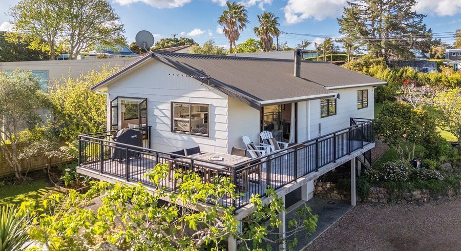  at 52 Mako Street, Oneroa, Waiheke Island, Auckland