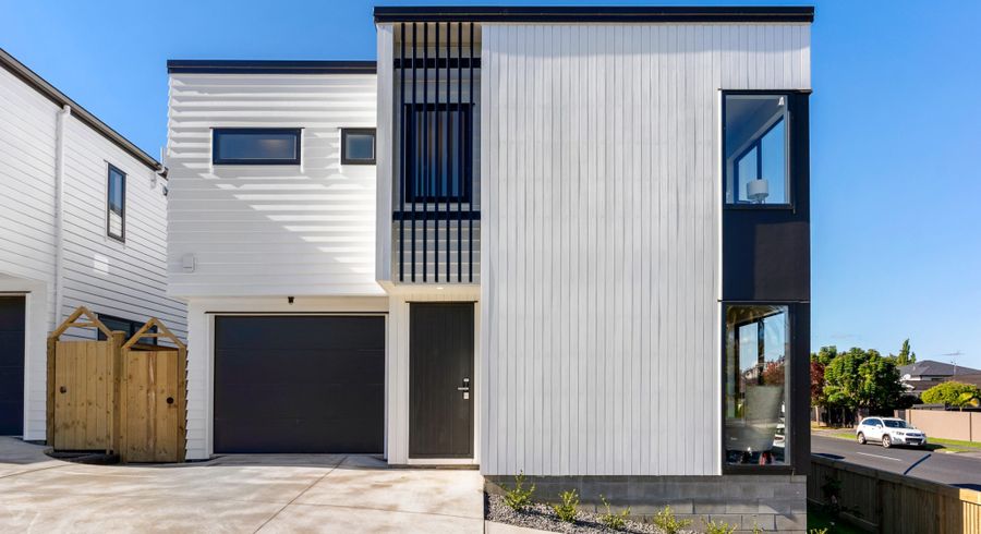  at 16A Meadway, Sunnyhills, Manukau City, Auckland