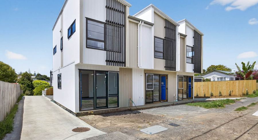  at Lot 2/18 Woodglen Road, Glen Eden, Waitakere City, Auckland