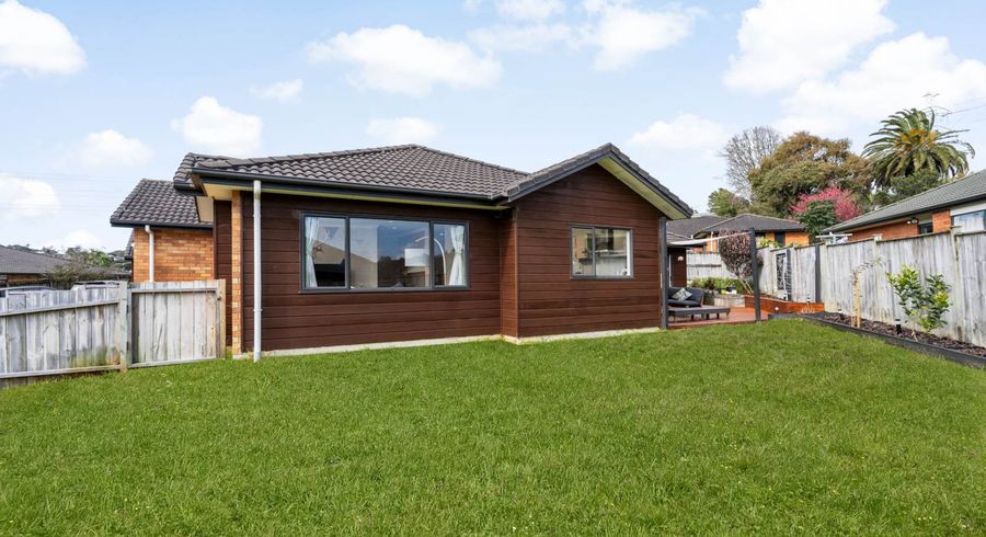  at 22 Cartmel Avenue, Massey, Auckland