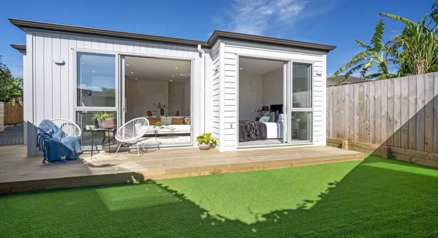  at 8/5 Grange Road, Papatoetoe, Manukau City, Auckland