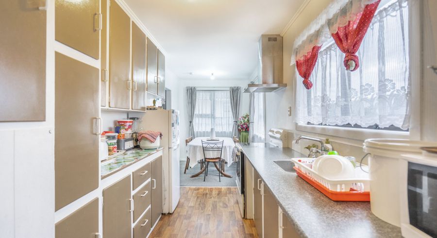  at 22 Laxon Avenue, Otara, Manukau City, Auckland
