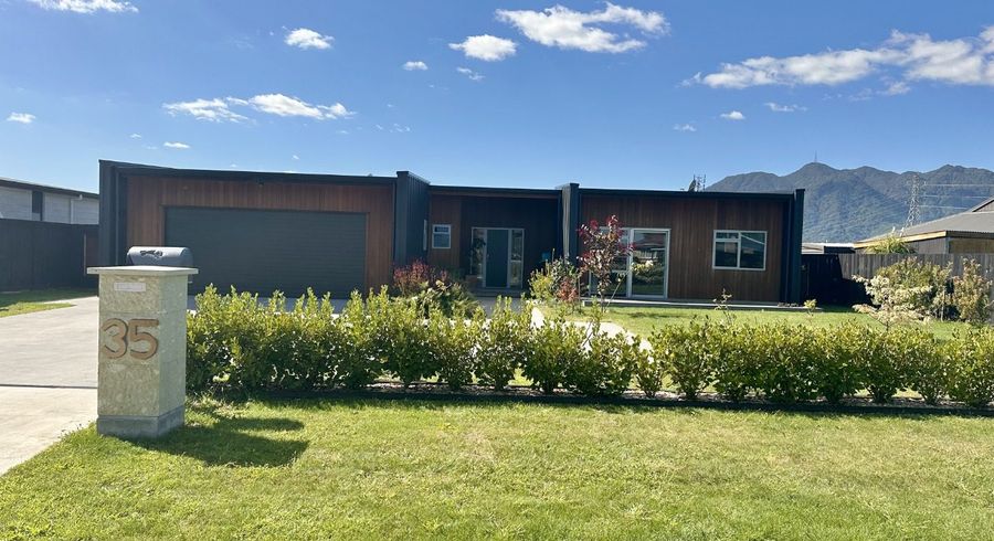  at 35 Second Avenue, Waihou, Te Aroha