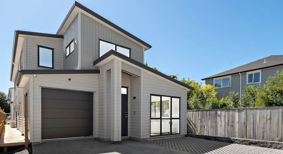  at 12 Arorangi Rise, Te Atatu Peninsula, Auckland