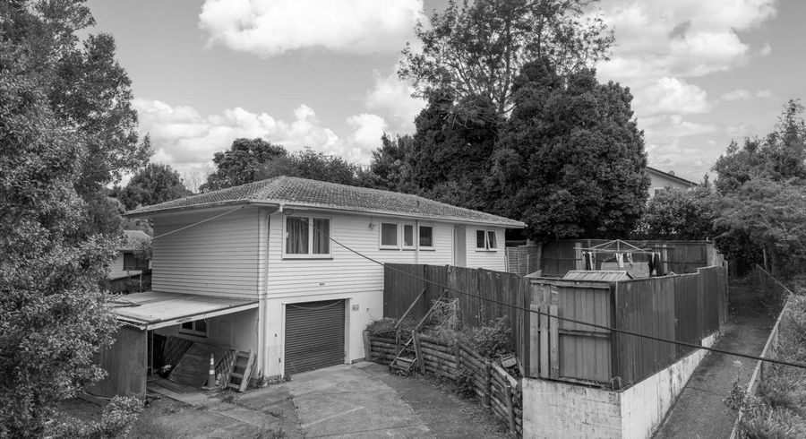 at 8 Makora Road, Massey, Waitakere City, Auckland
