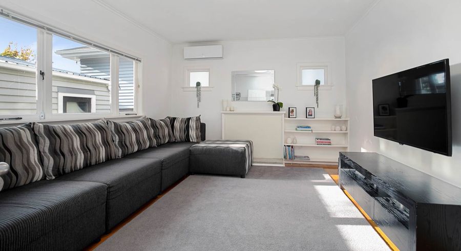  at 39 Tawa Road, Onehunga, Auckland