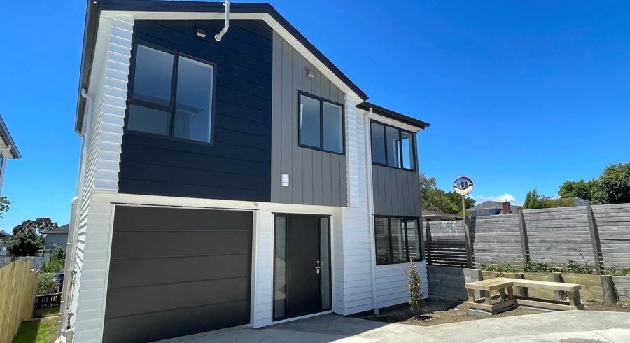  at 5/26 Botany Road, Howick, Manukau City, Auckland