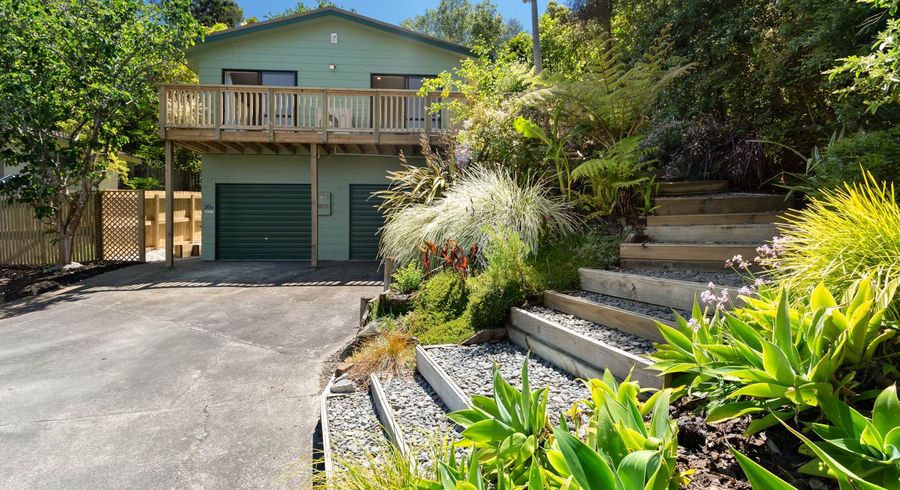  at 2/30 Wilkinson Way, Browns Bay, Auckland