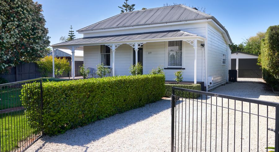  at 210 Pattison Road, Akina, Hastings