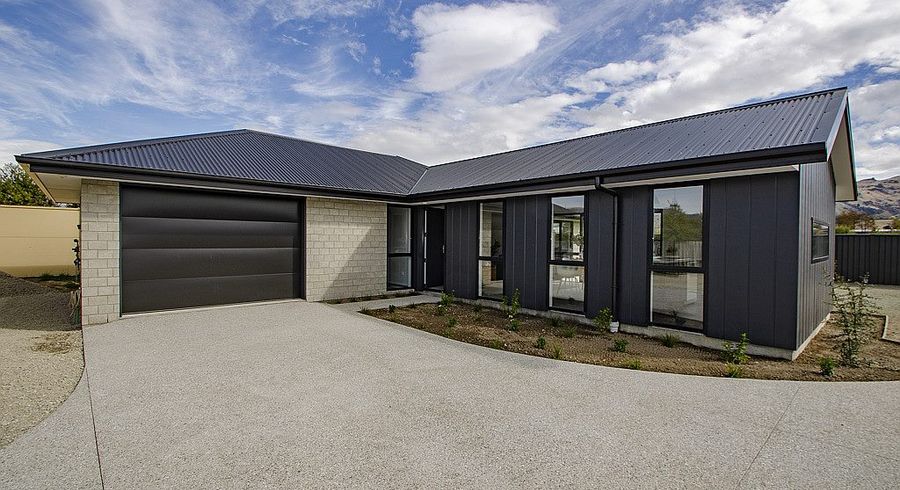  at 13 Phoenix Place, Cromwell, Cromwell