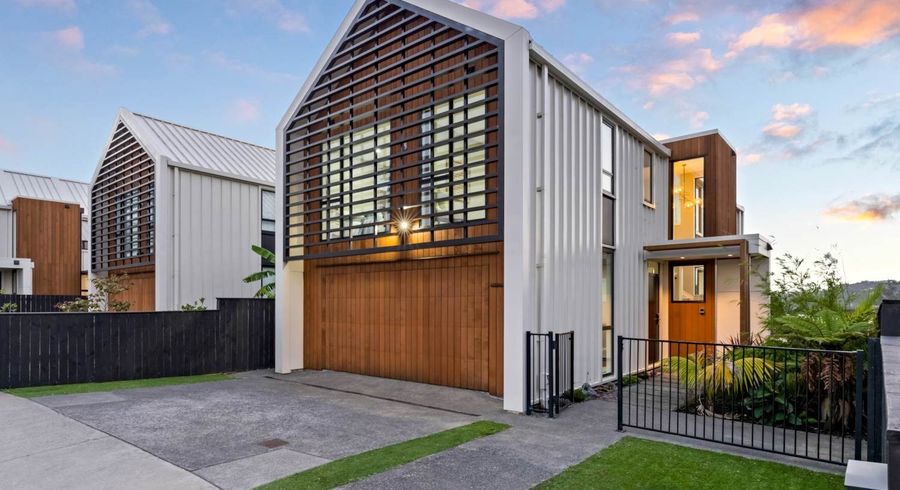  at 8 Marlborough Cres, Hobsonville, Waitakere City, Auckland